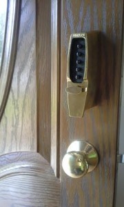 Keyless entry keypad lock for easy access 