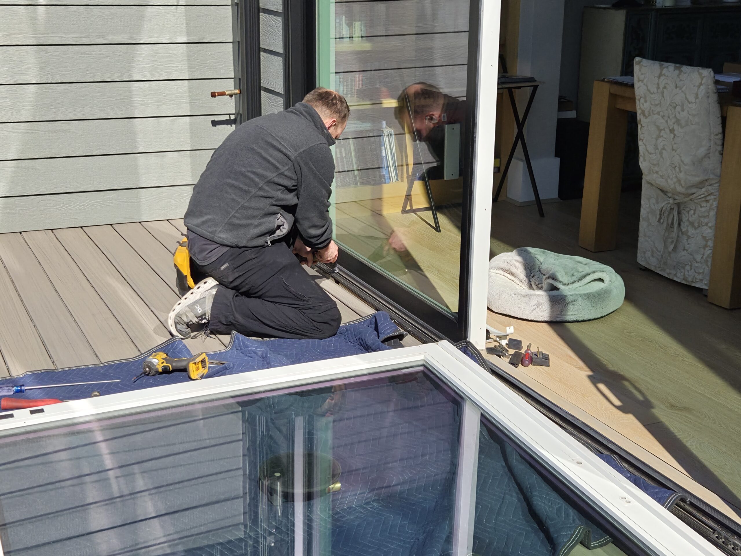 Sliding door repair service in Lebanon Ohio by Eagle's Locksmith
