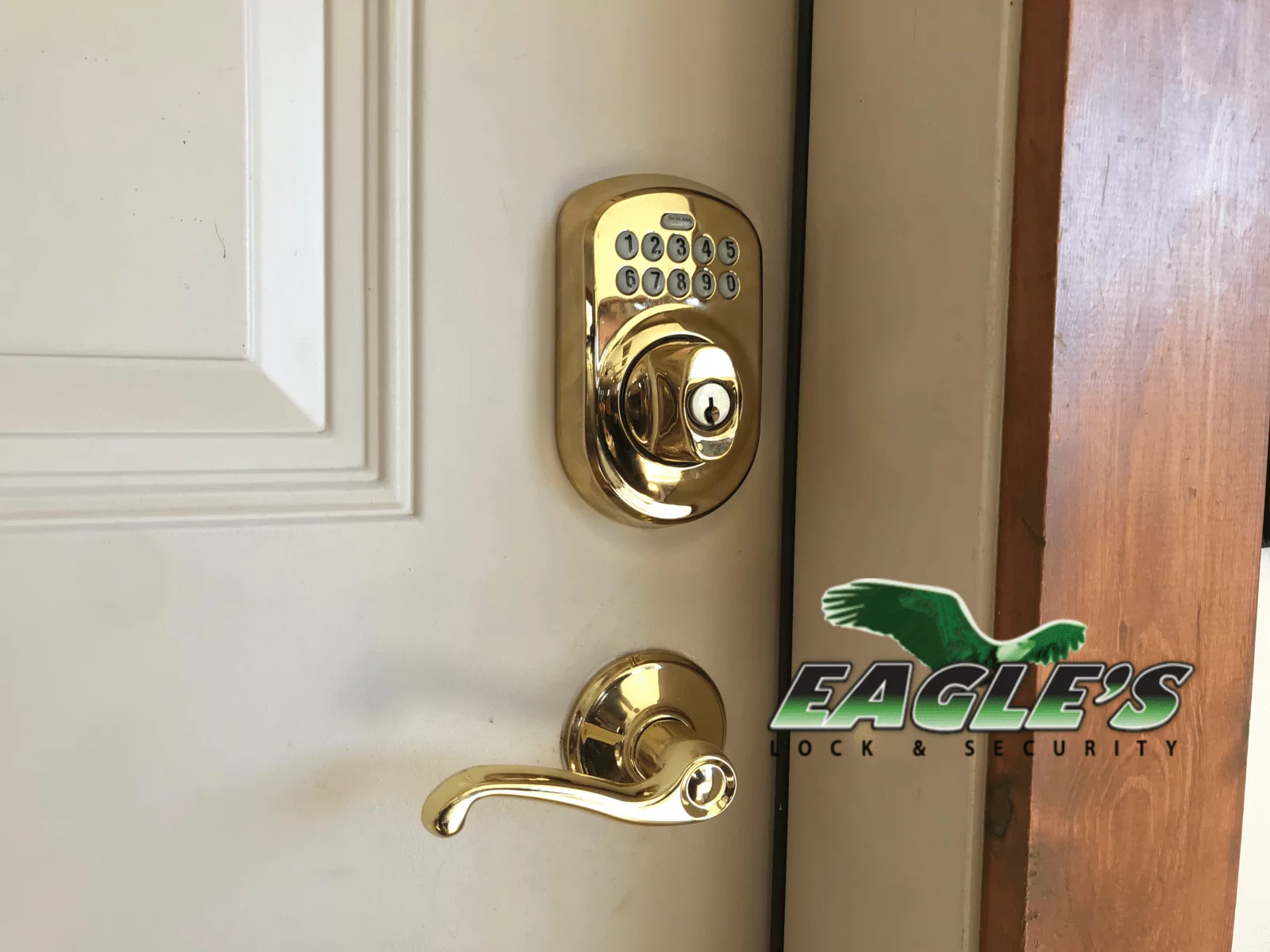 Electronic Keypad Deadbolt Lock Installation by Eagle's Locksmith Cincinnati